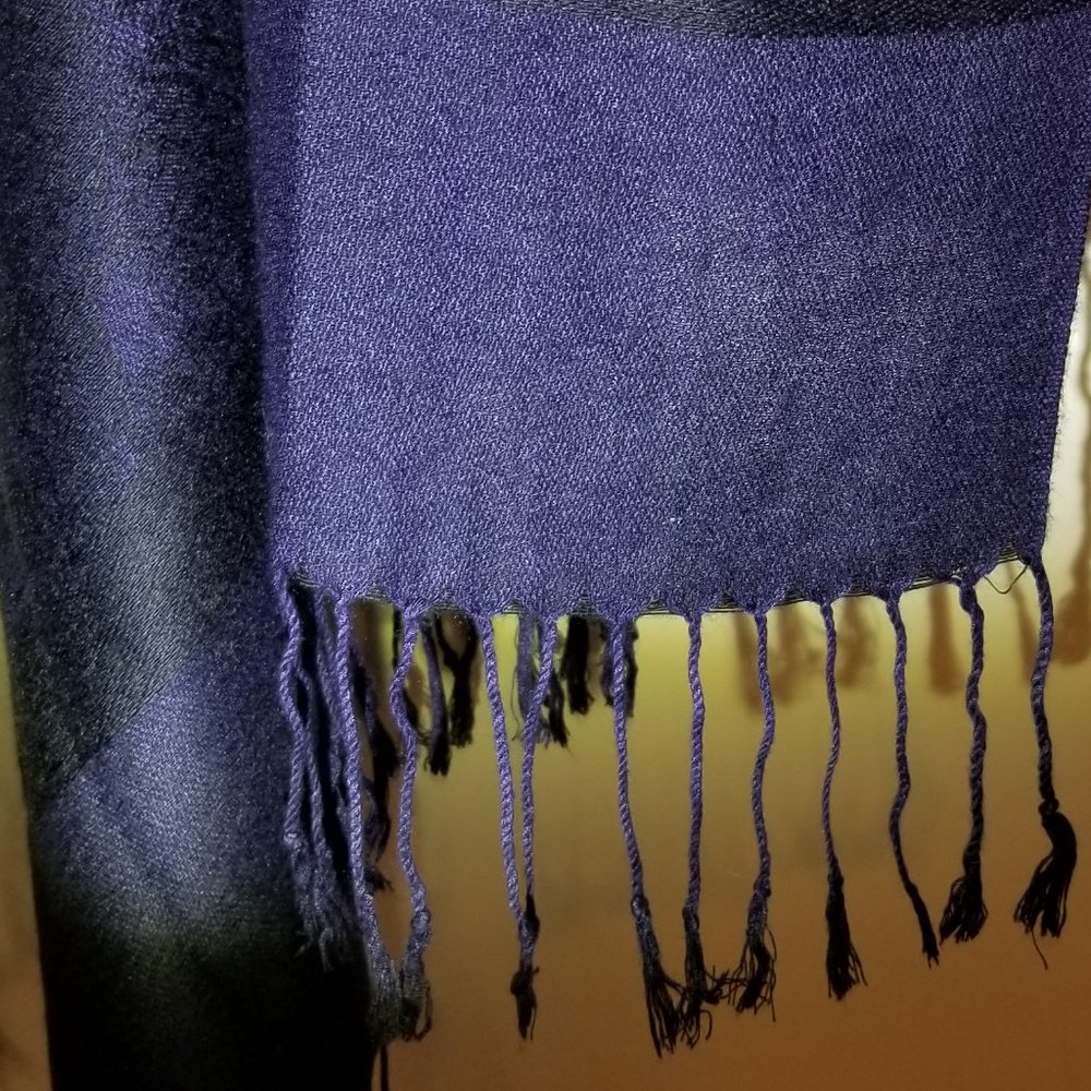 Pashmina Silk Blend Paisley Jacquard Dark Blue/Black | Elegant Shawl - Picture 8 of 16